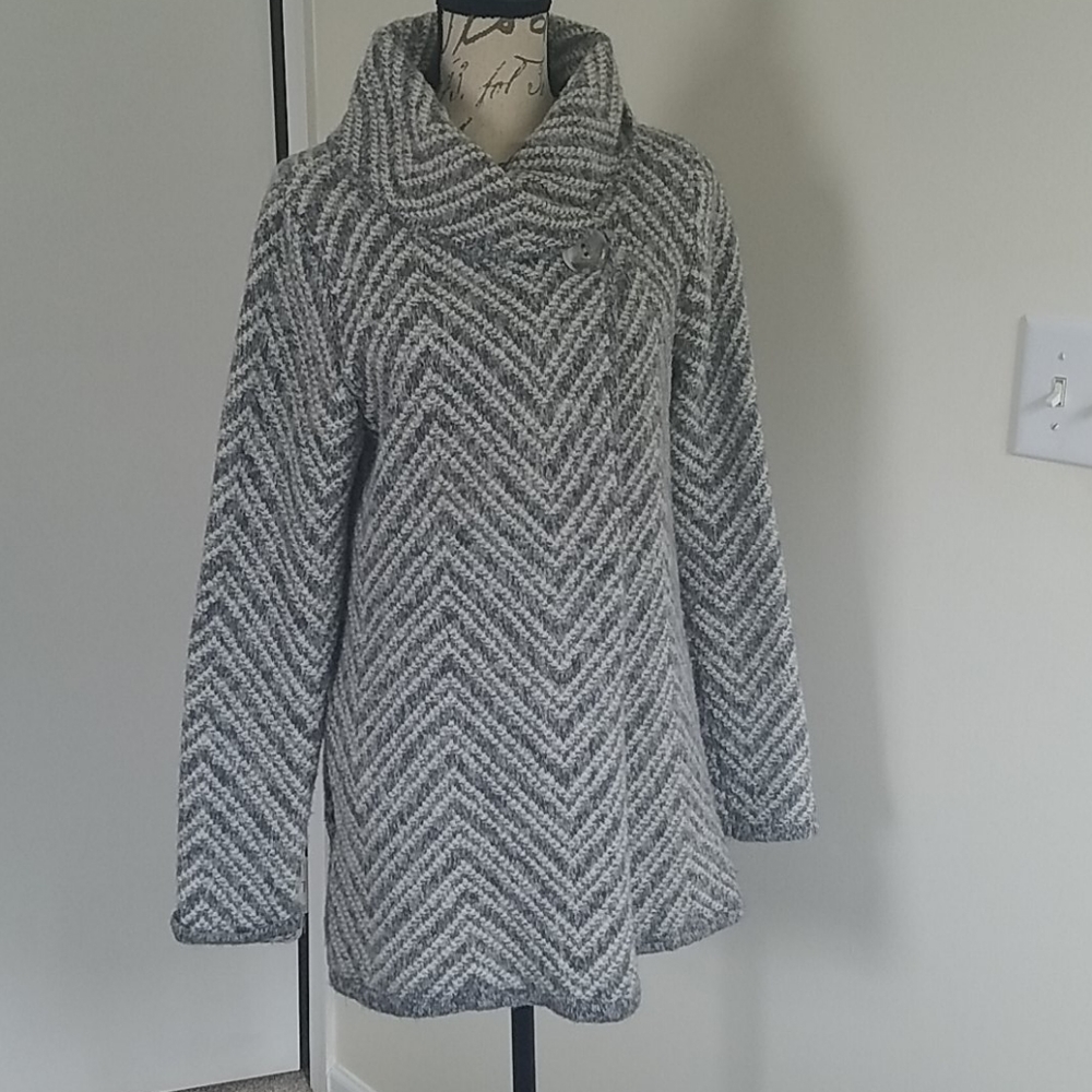 Made in Italy.  Wool coat. Very warm.
